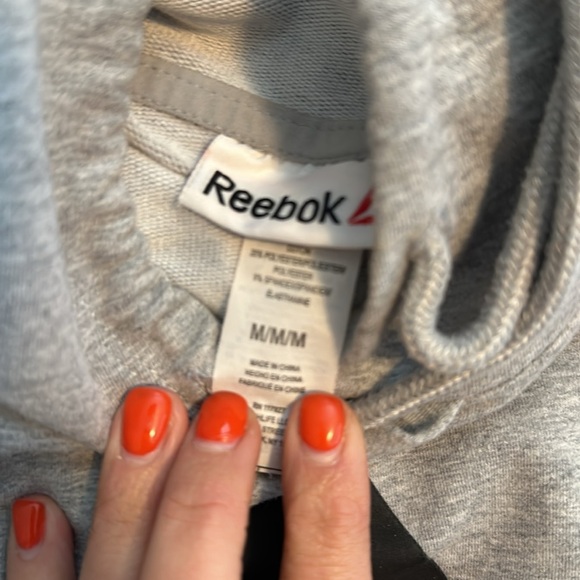 Reebok Cropped Hoodie - Picture 2 of 2